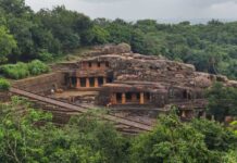 Khandagiri and Udayagiri Caves: Most Visited Monument in Bhubaneswar Udaygiri Caves