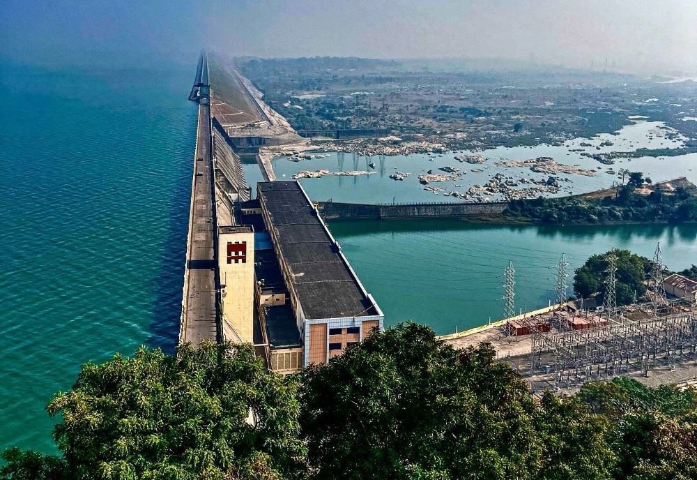 Hirakud Dam travel guide